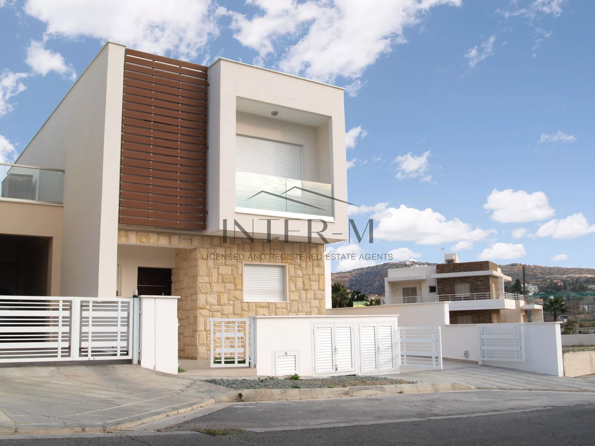 Beautiful New And Modern House In Moutagiaka (3 Bedroom)