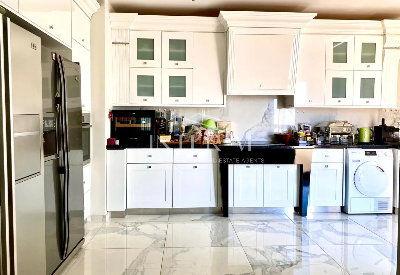 Luxury Fully Furnished Penthouse For Sale φωτογραφία 3
