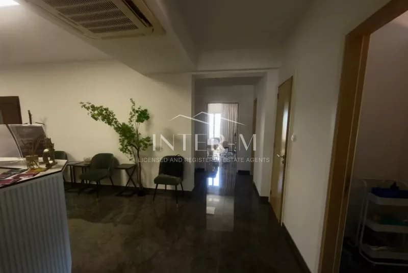PREMIUM MEDICAL & BEAUTY OFFICE FOR RENT – AGIOS NICOLAOS, LIMASSOL,CYPRUS φωτογραφία 3
