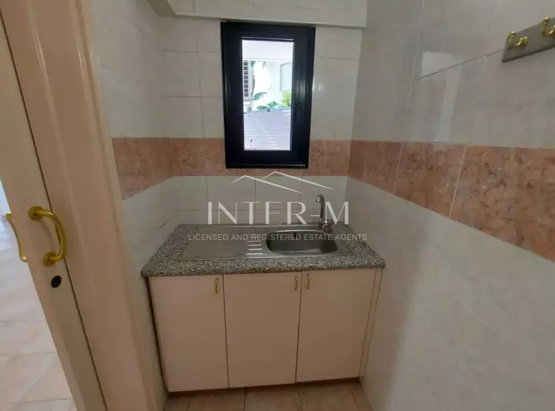 Beautiful Apartment To Rent,In Agios Georgios, Limassol (1 Bedroom) photo 9