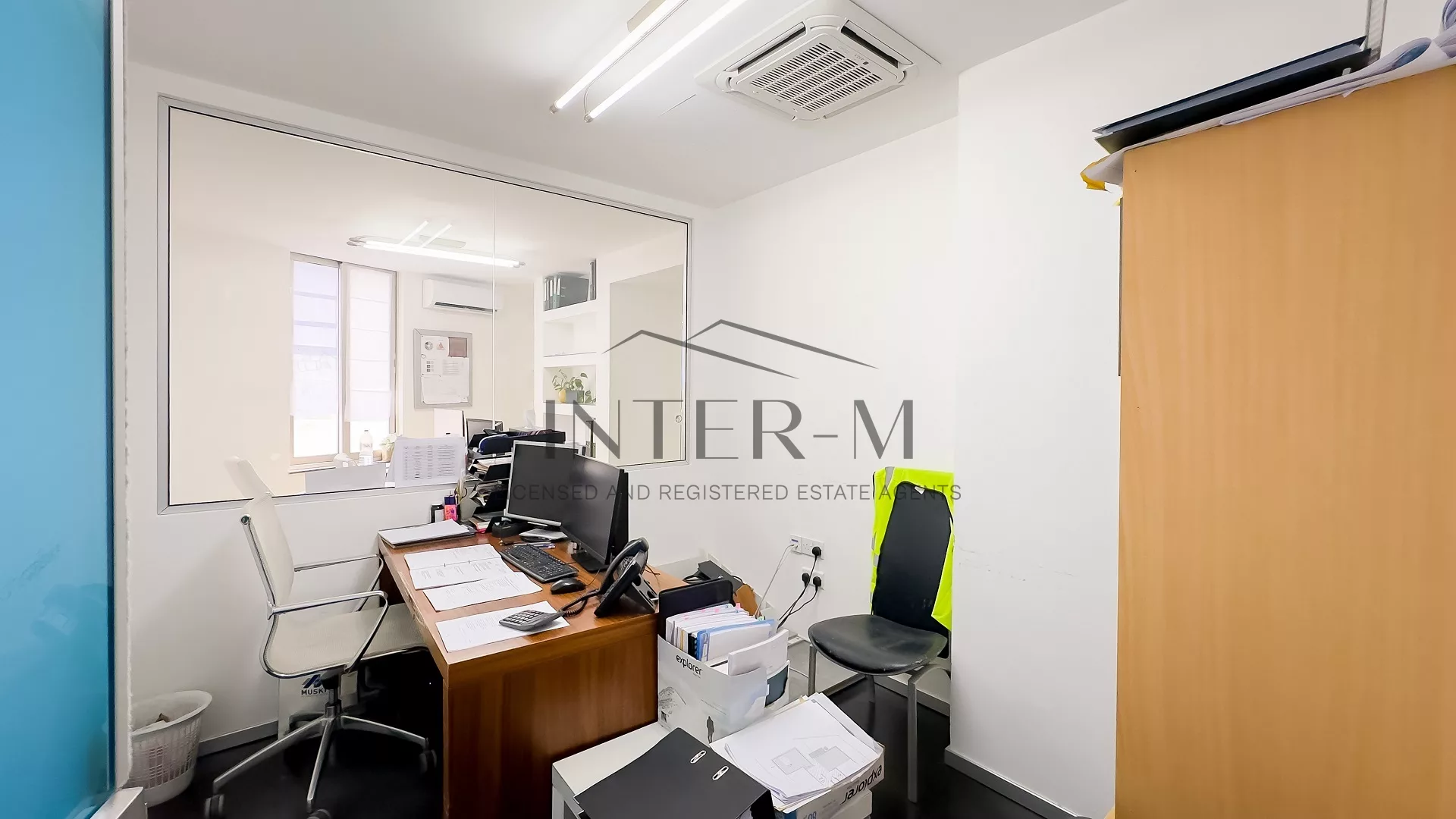 Exceptional Offices For Sale In Aradippou, Larnaca, Cyprus φωτογραφία 21