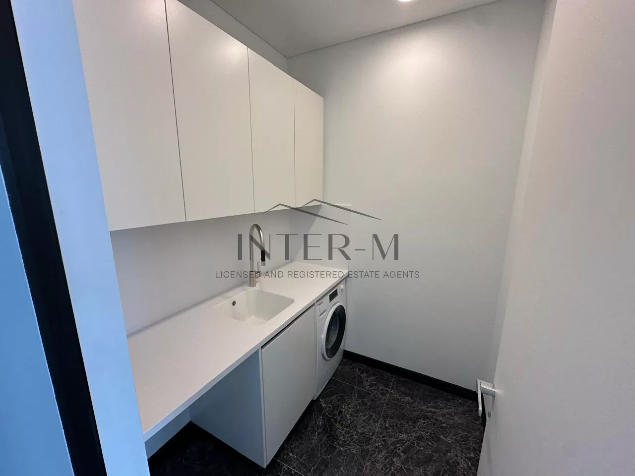 Penthouse For Sale in Limassol, Seafront, Cyprus  φωτογραφία 15