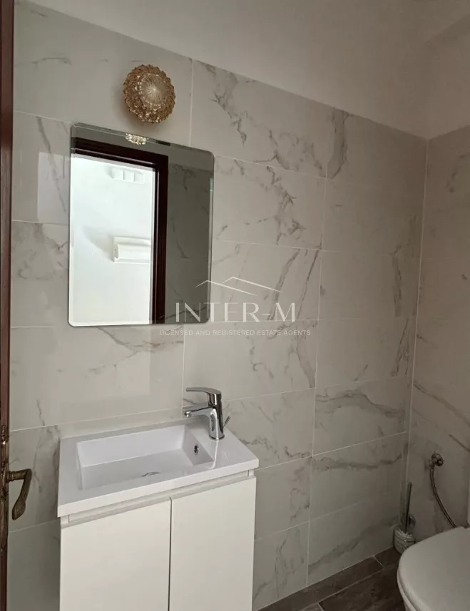 Stunning 3-Bedroom Ground Floor Apartment For Rent In Germasogeia Tourist Area, Limassol (3 Bedroom) photo 9