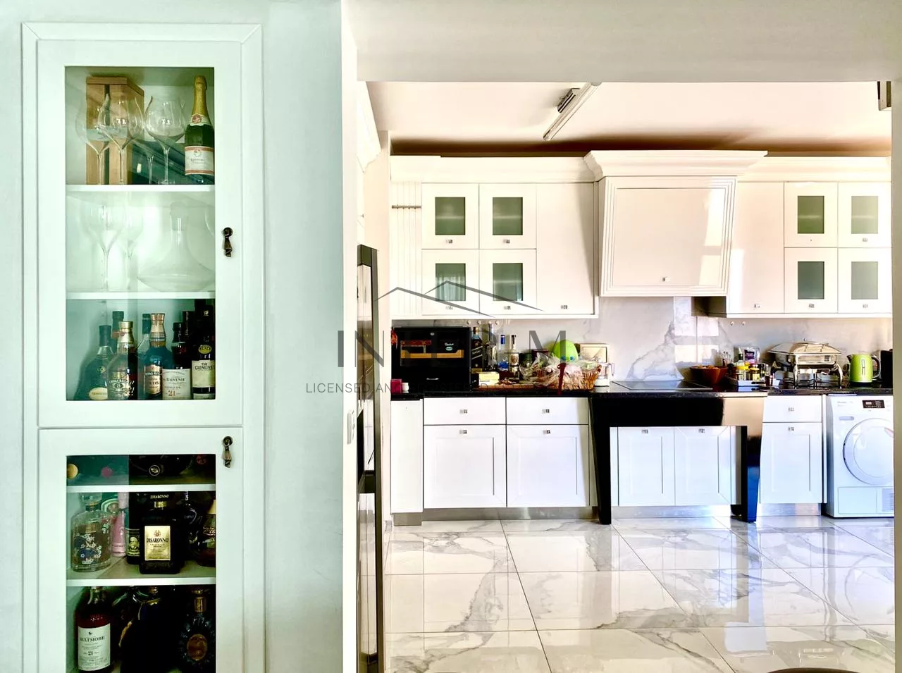 Luxury Fully Furnished Penthouse For Sale φωτογραφία 6