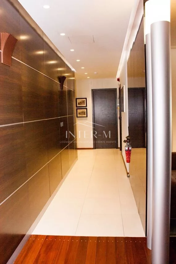 Luxurious Whole-Floor Office Space For Rent In Kapsalos, Limassol, Cyprus(323.70 Sq.m) φωτογραφία 9