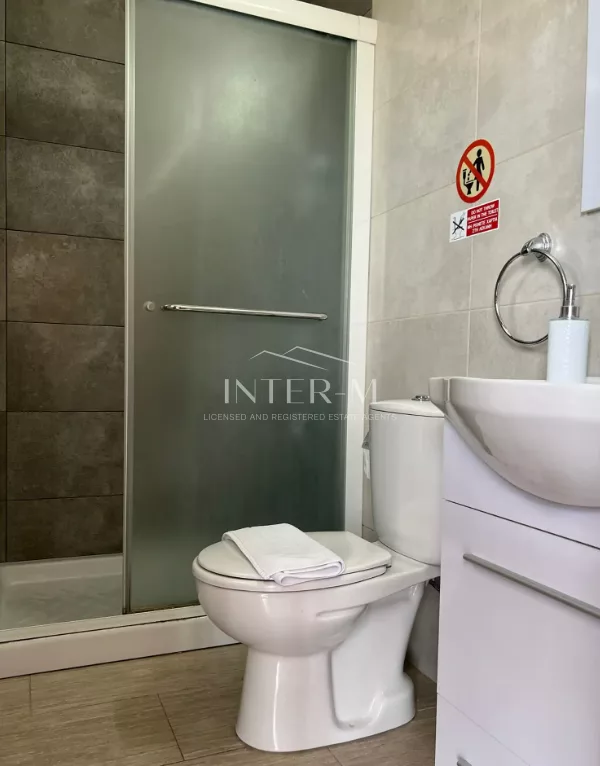 LUXURY BEACHFRONT STUDIO APARTMENT FOR RENT – PENTAKOMO, LIMASSOL,CYRPUS φωτογραφία 2