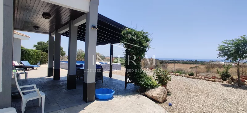 Beautiful Four-Bedrooms House For Sale  (4 Bedroom) φωτογραφία 2