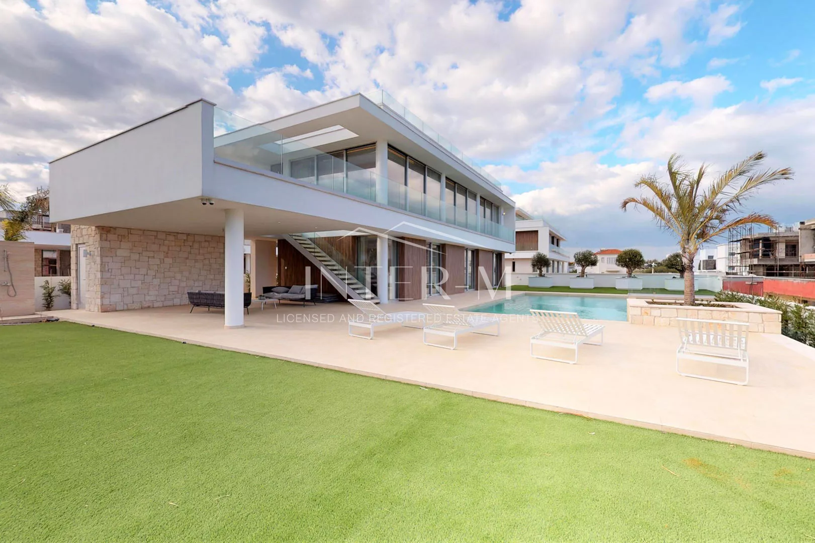 Luxury Villas For Sales In Pervolia , Larnaca  (4 Bedroom)
