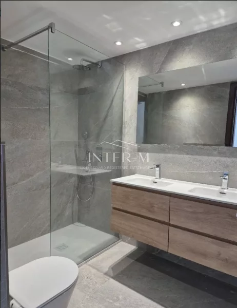 Luxurious 3-Bedroom Penthouse For Rent In Germasogeia, Limassol (3 Bedroom) photo 4
