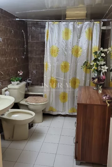 Spacious 3-Bedroom Ground Floor Apartment For Rent – Ekali, Limassol,Cyprus (3 Bedroom) photo 9