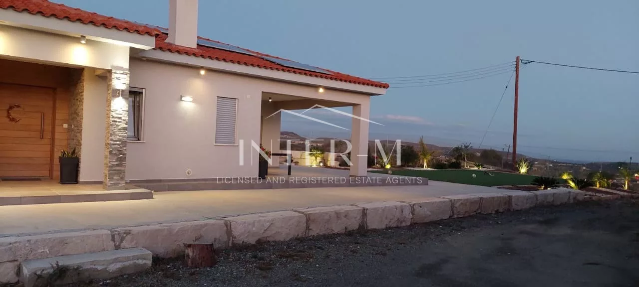 Detached House For Rent in Monagrouli, Limassol, Cyprus photo 9