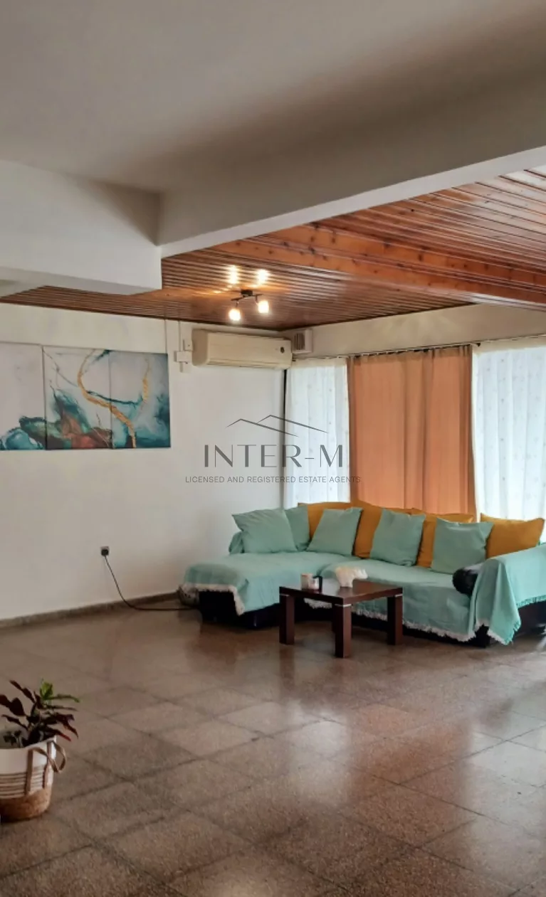 Shop For Sale In The Center Paphos (3 Bedroom) photo 3