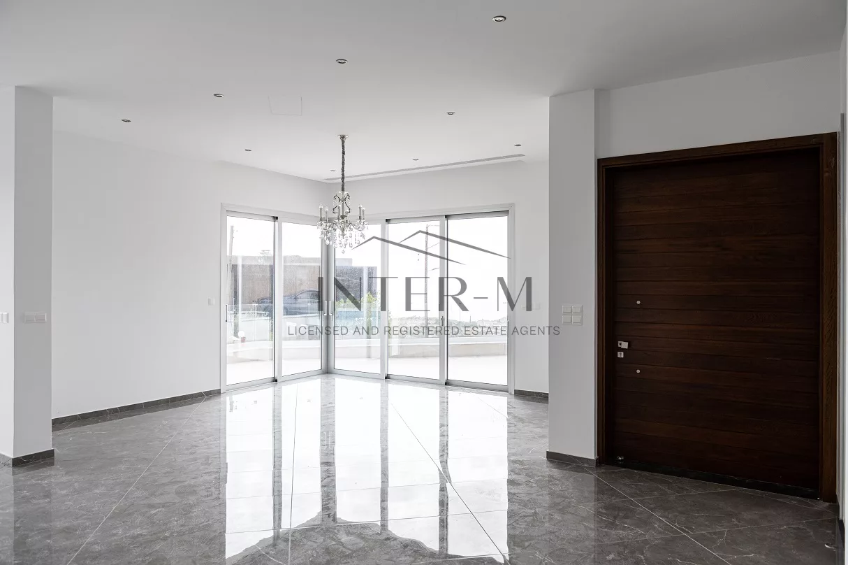 Amazing Villa In Agios Tychonas (5 Bedroom) (5 Bedroom) photo 5
