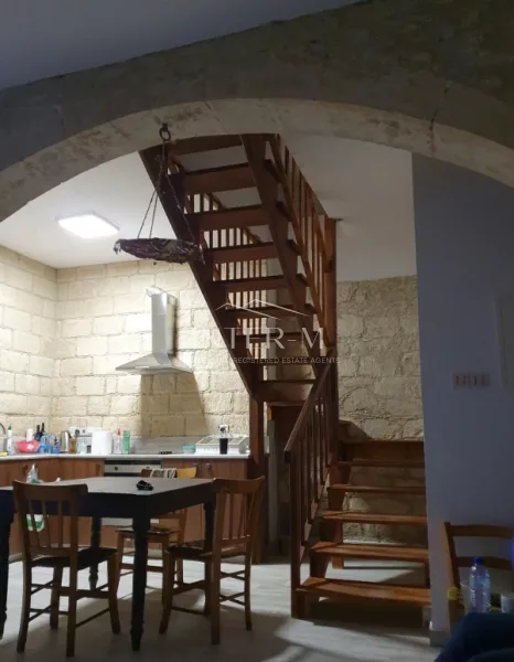 For Sale: Charming 2-Bedroom Stone-Built Home In Vouni, Limassol,Cyprus (2 Bedroom) φωτογραφία 2