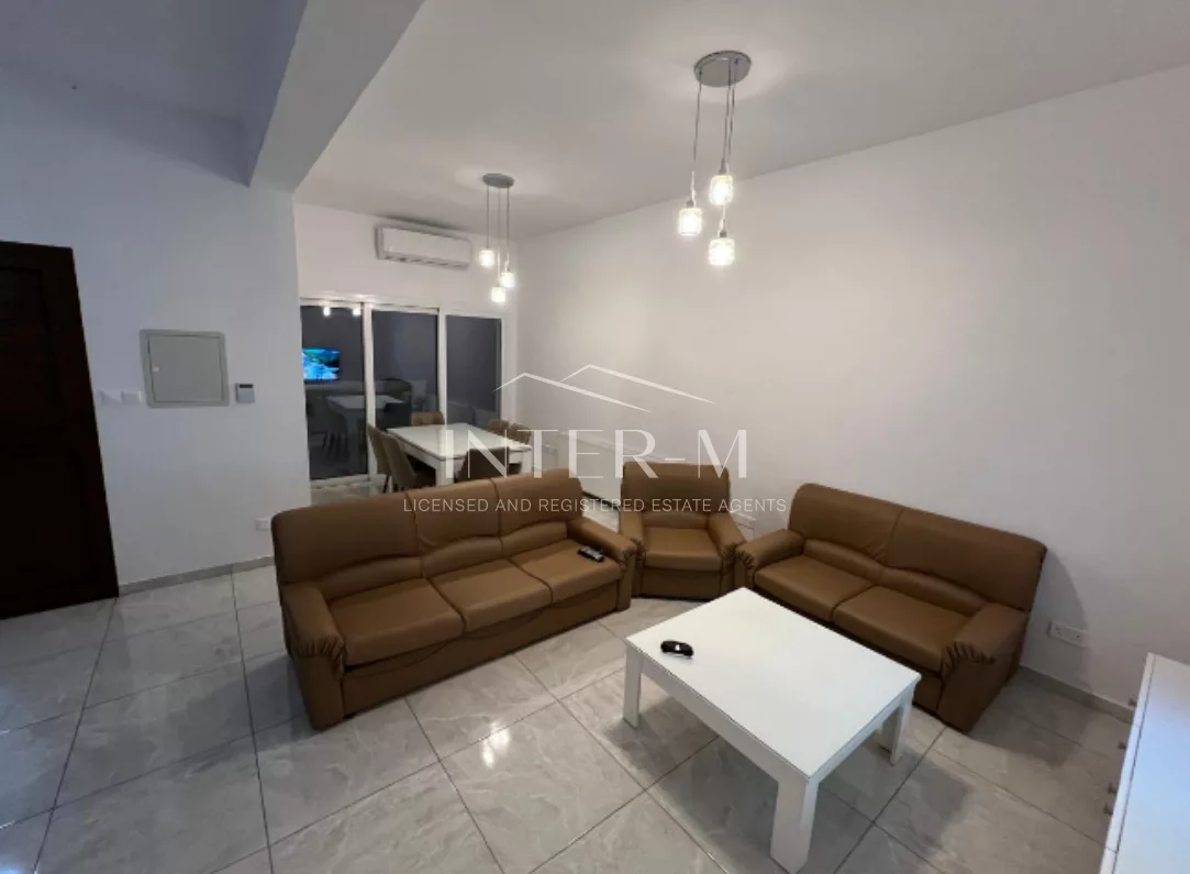 Beautiful  Detached House Fоr Rent,In Agia Zoni, Limassol, Cyprus (2 Bedroom) photo 4