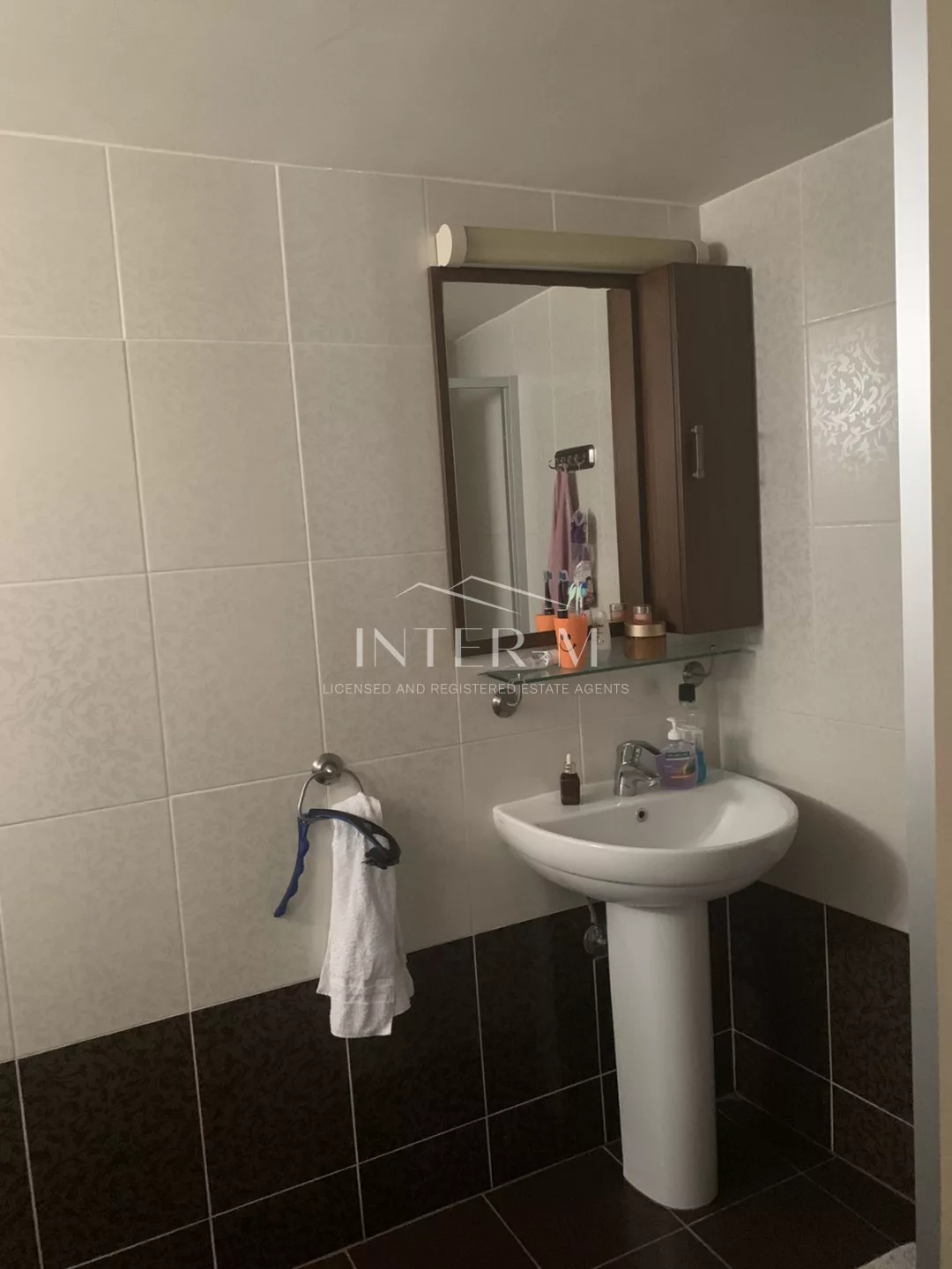 Traditional And Fully Renovated Office For Rent In City Center φωτογραφία 21