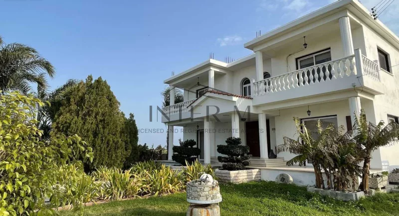 Luxury Villas For Sale In Anafotida , Larnaca (3 Bedroom)