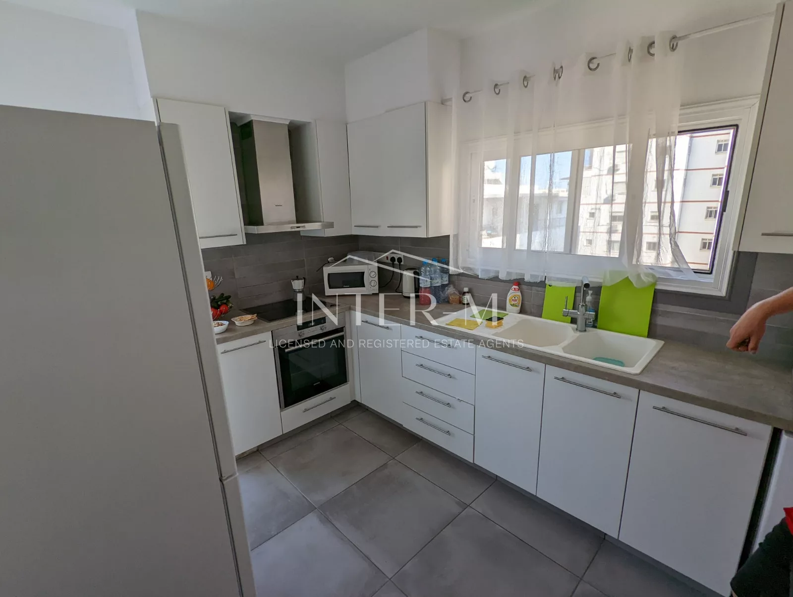 Fully Renovated Apartment For Sale In Neapolis, Limassol (2 Bedroom) φωτογραφία 10