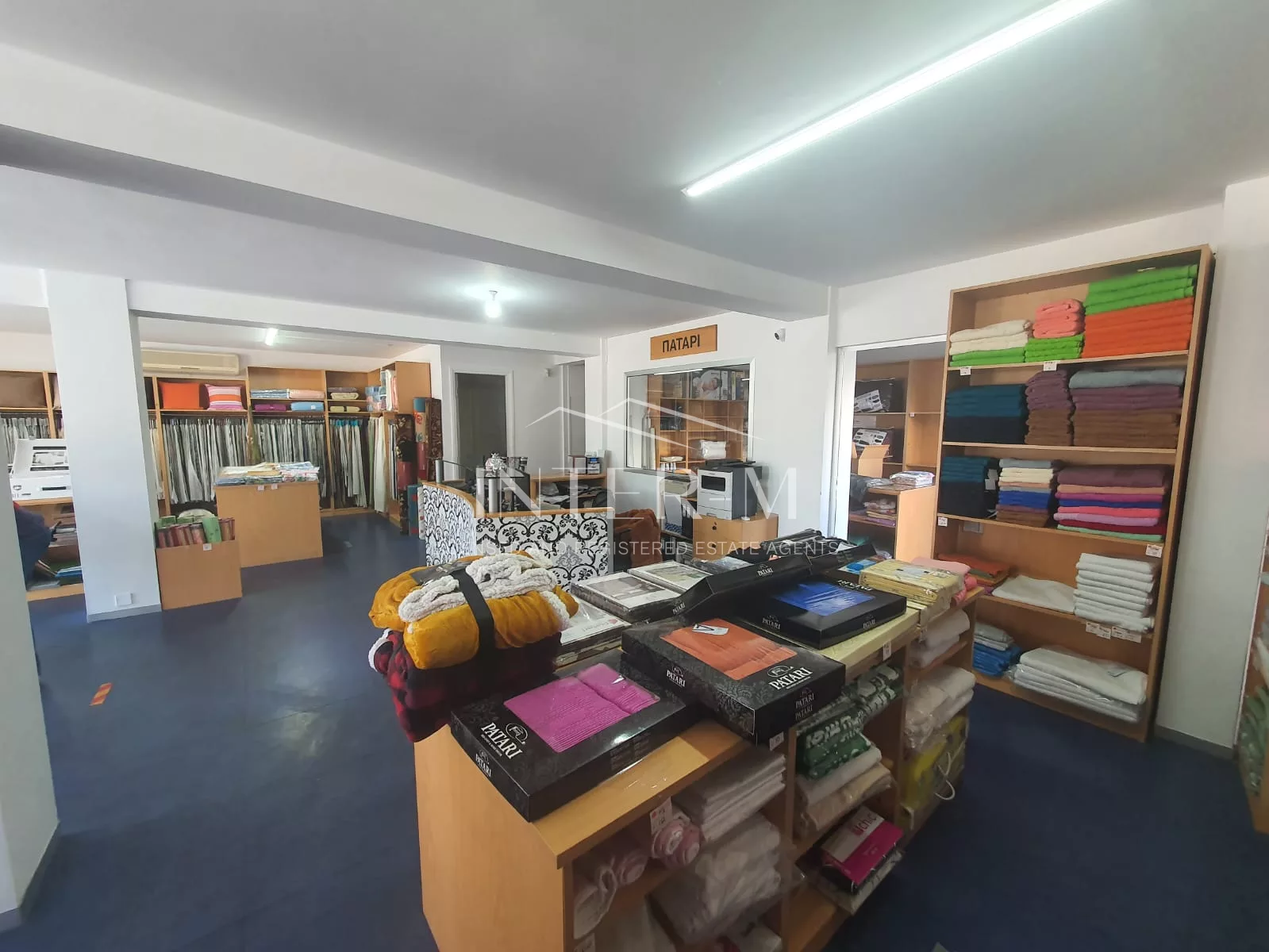 Shop For Rent Centrally Located In Ayias Zonis Area, Limassol φωτογραφία 17