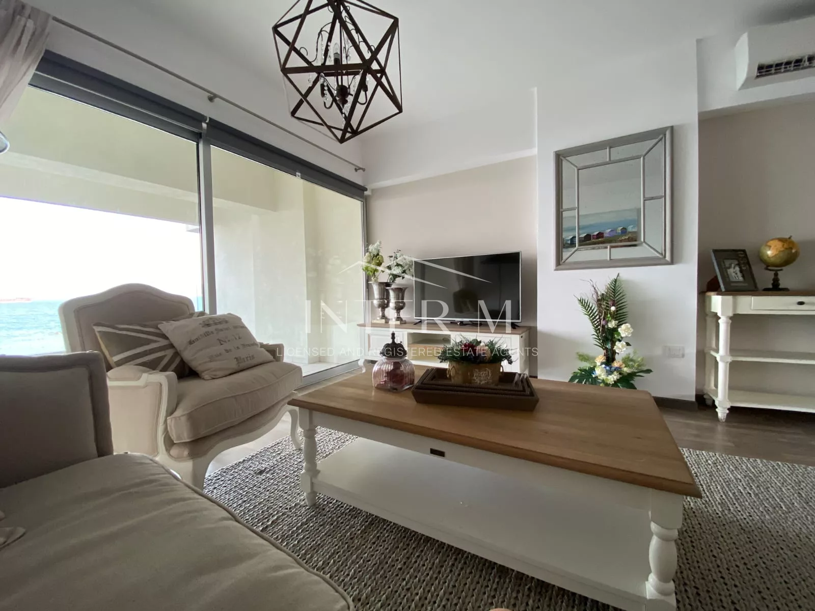 Apartment Recently Renovated For Sale In Molos Area , Limassol  (3 Bedroom) photo 6