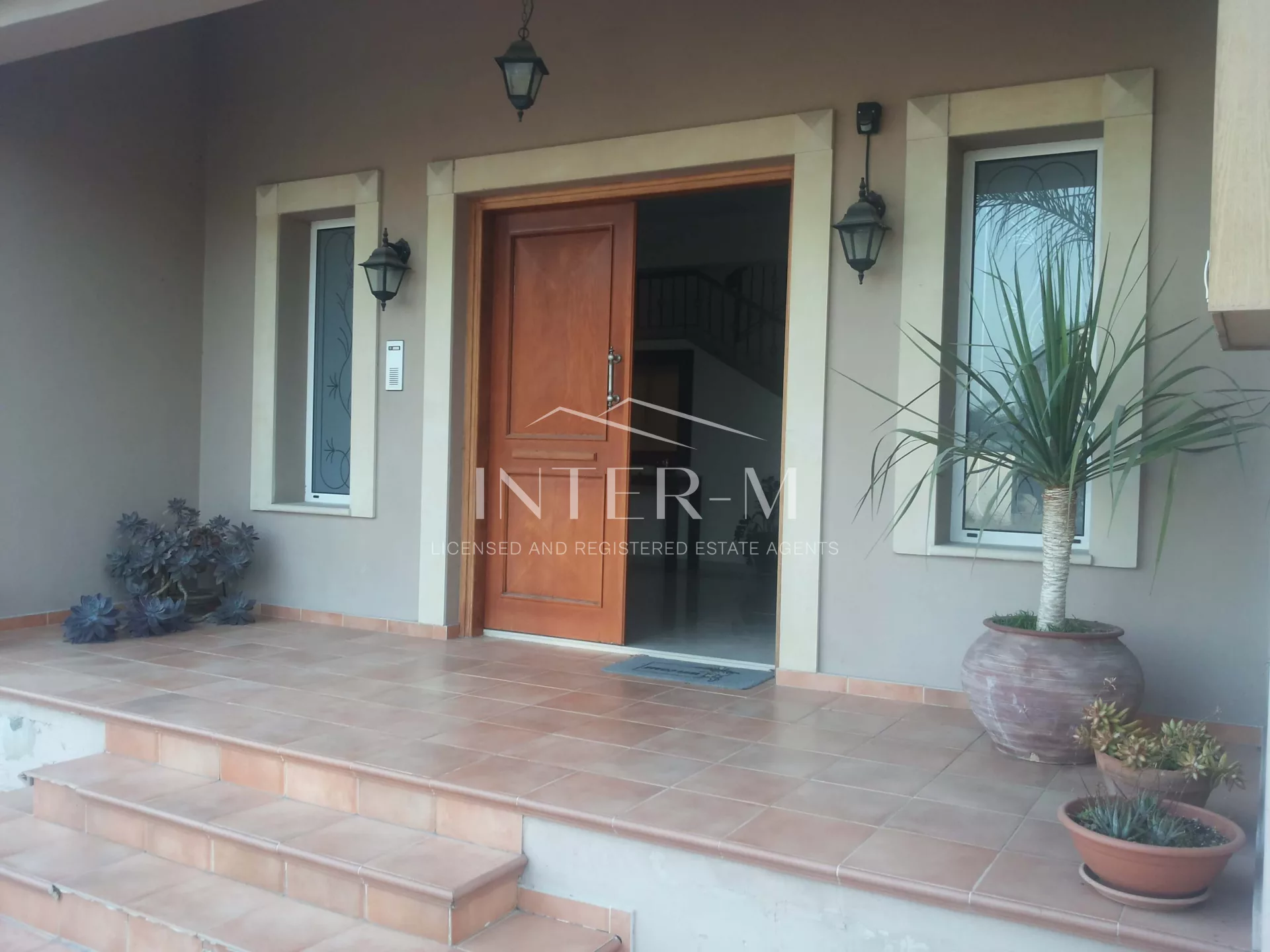 LUXURIOUS VILLA FOR SALE IN EKALI  (4 Bedroom) φωτογραφία 4
