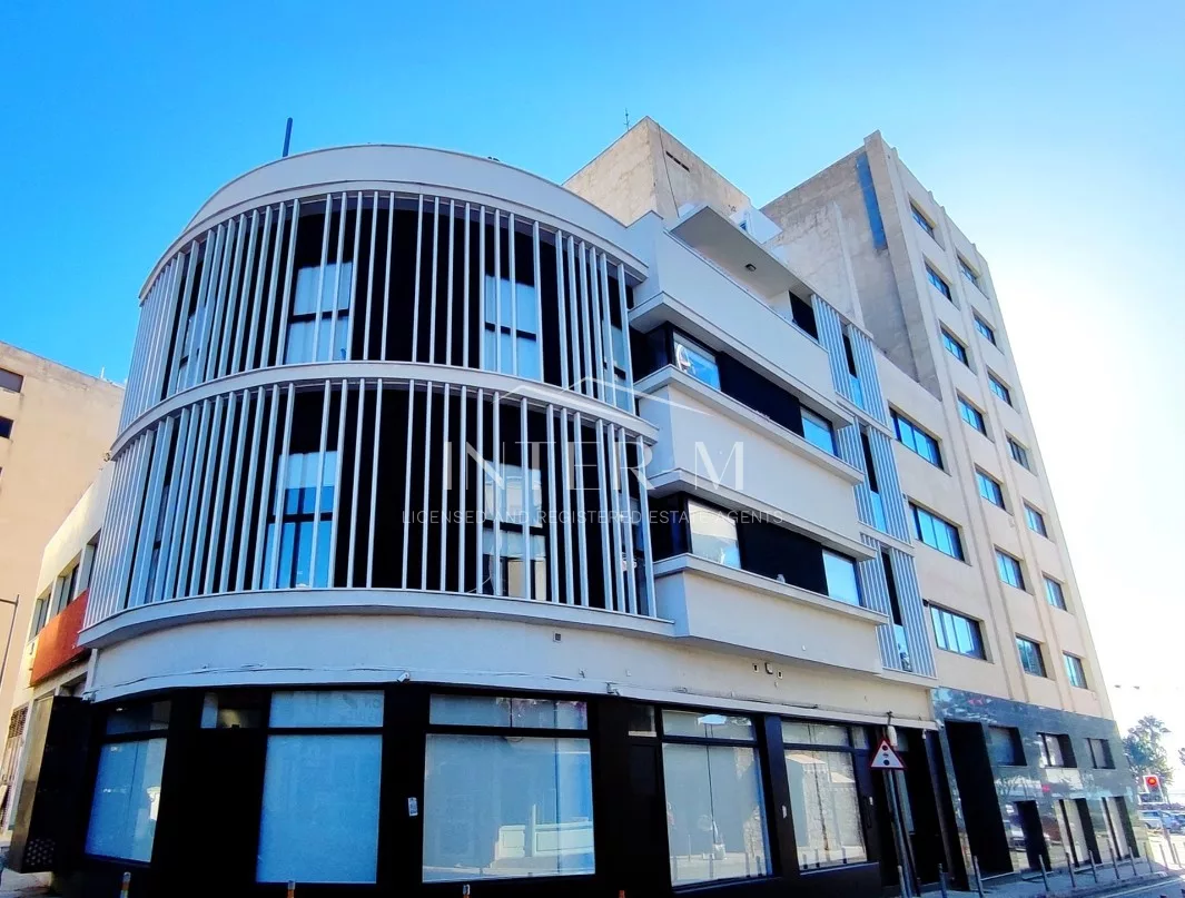 New Office Whole Building For Rent With Roof Garden In Limassol Marina φωτογραφία 2