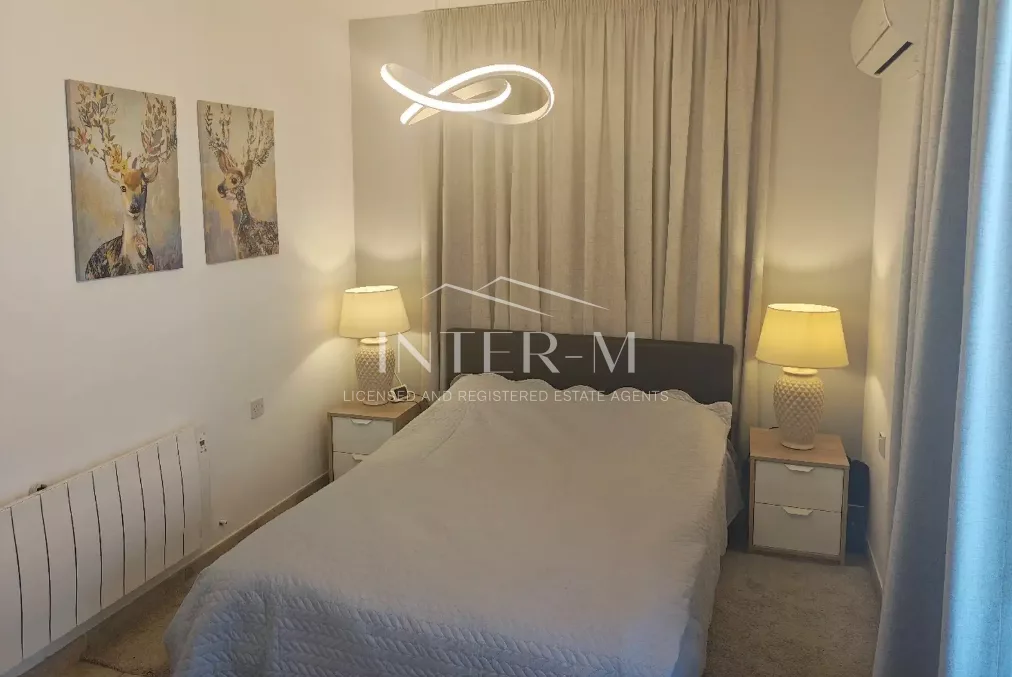 Beautiful 4-Bedroom Semi-Detached House For Sale – Aradippou, Agios Fanourios, Larnaca,Cyprus (4 Bedroom) φωτογραφία 8