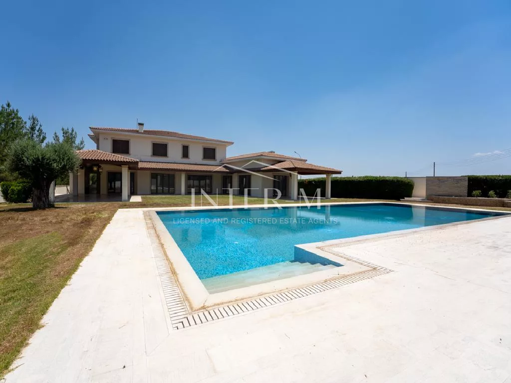 Breathtaking Luxurious Villa For Sale In Strovolos, Nicosia (5 Bedroom) φωτογραφία 9
