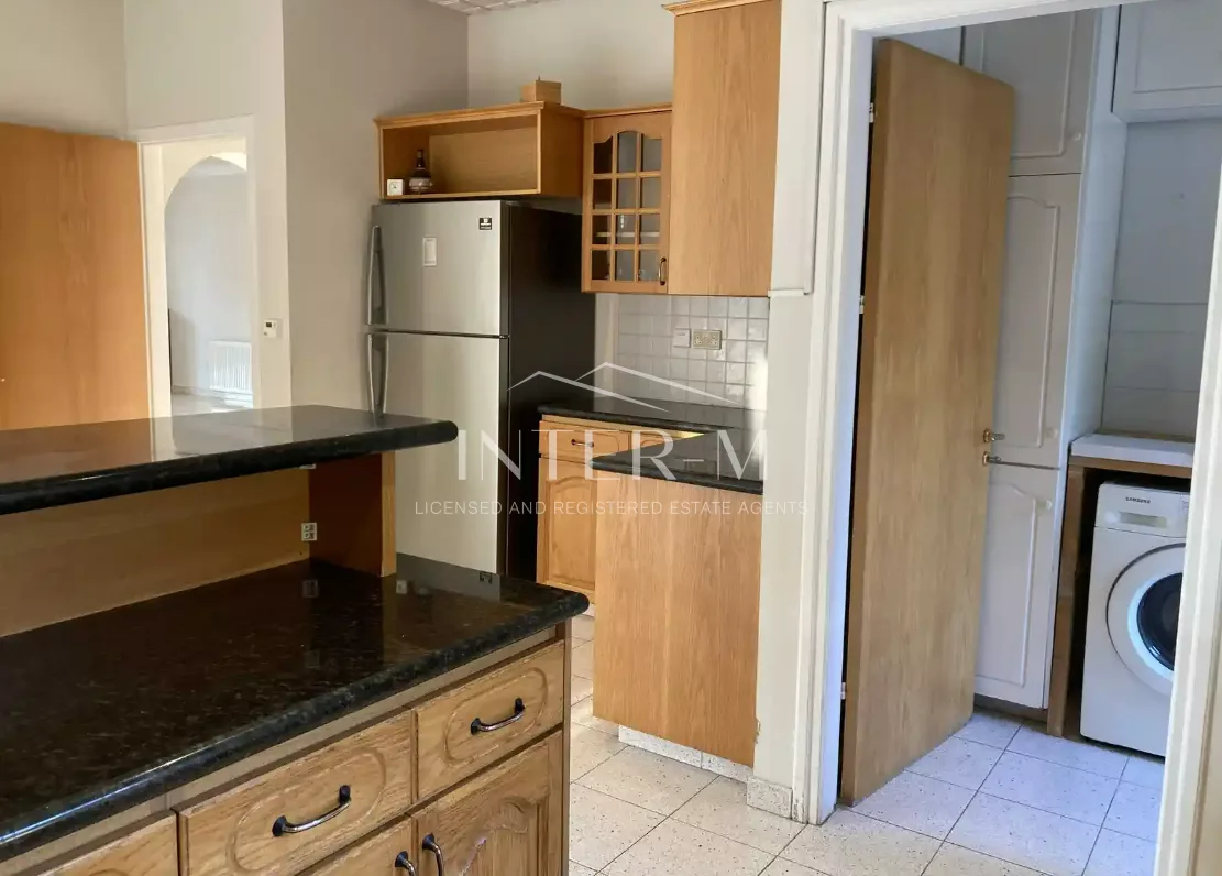 Semi- Detached House For Sale In Nicosia, Lakatamia  (4 Bedroom) φωτογραφία 11