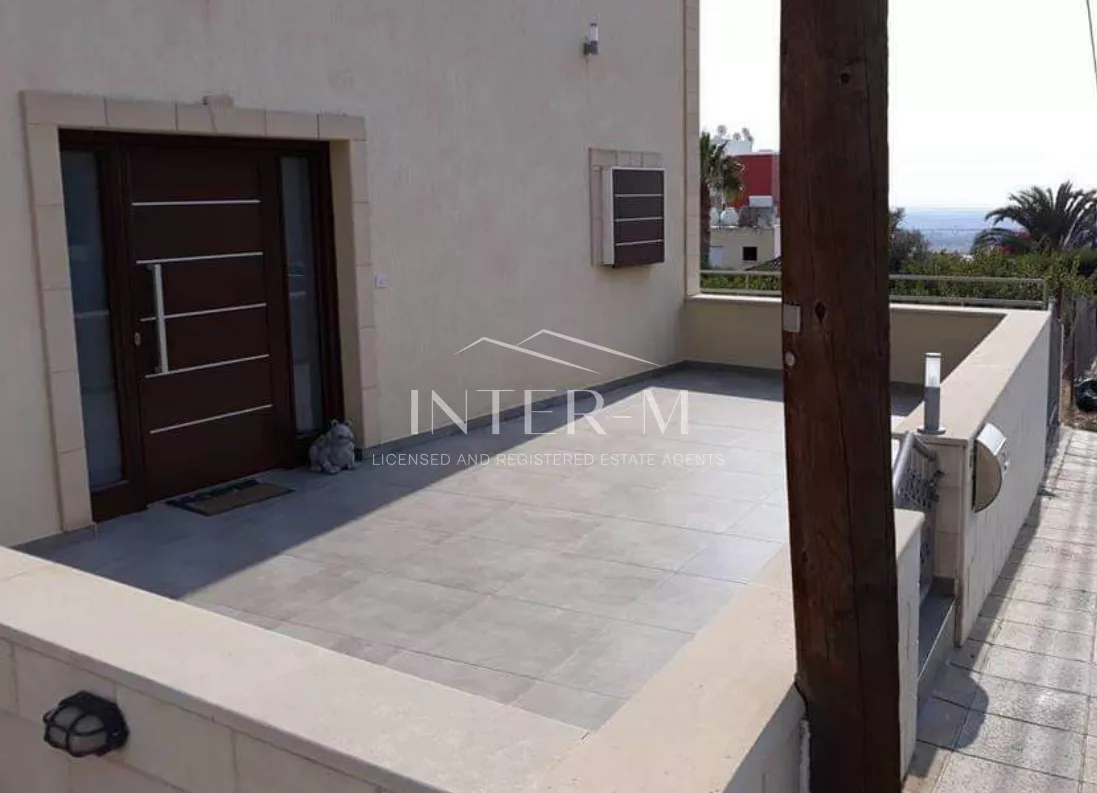 Beautiful Villa For Sale In,Agia Fyla, Limassol (4 Bedroom) photo 27