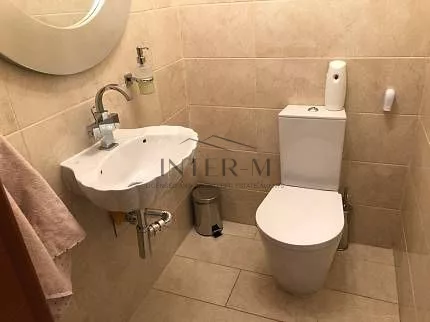 Villa For Sale In Agios Athanasios  (5 Bedroom) φωτογραφία 9
