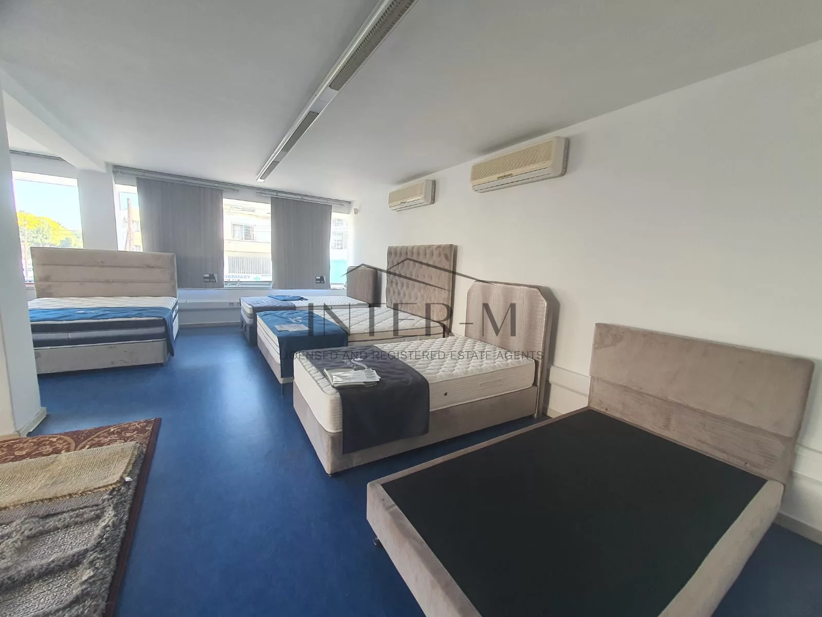 Shop For Rent Centrally Located In Ayias Zonis Area, Limassol φωτογραφία 6