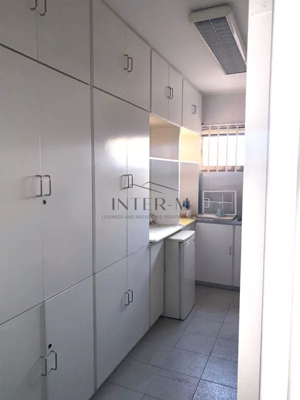 Large Office For Rent In City Center  (5 Separate Office Rooms) φωτογραφία 4