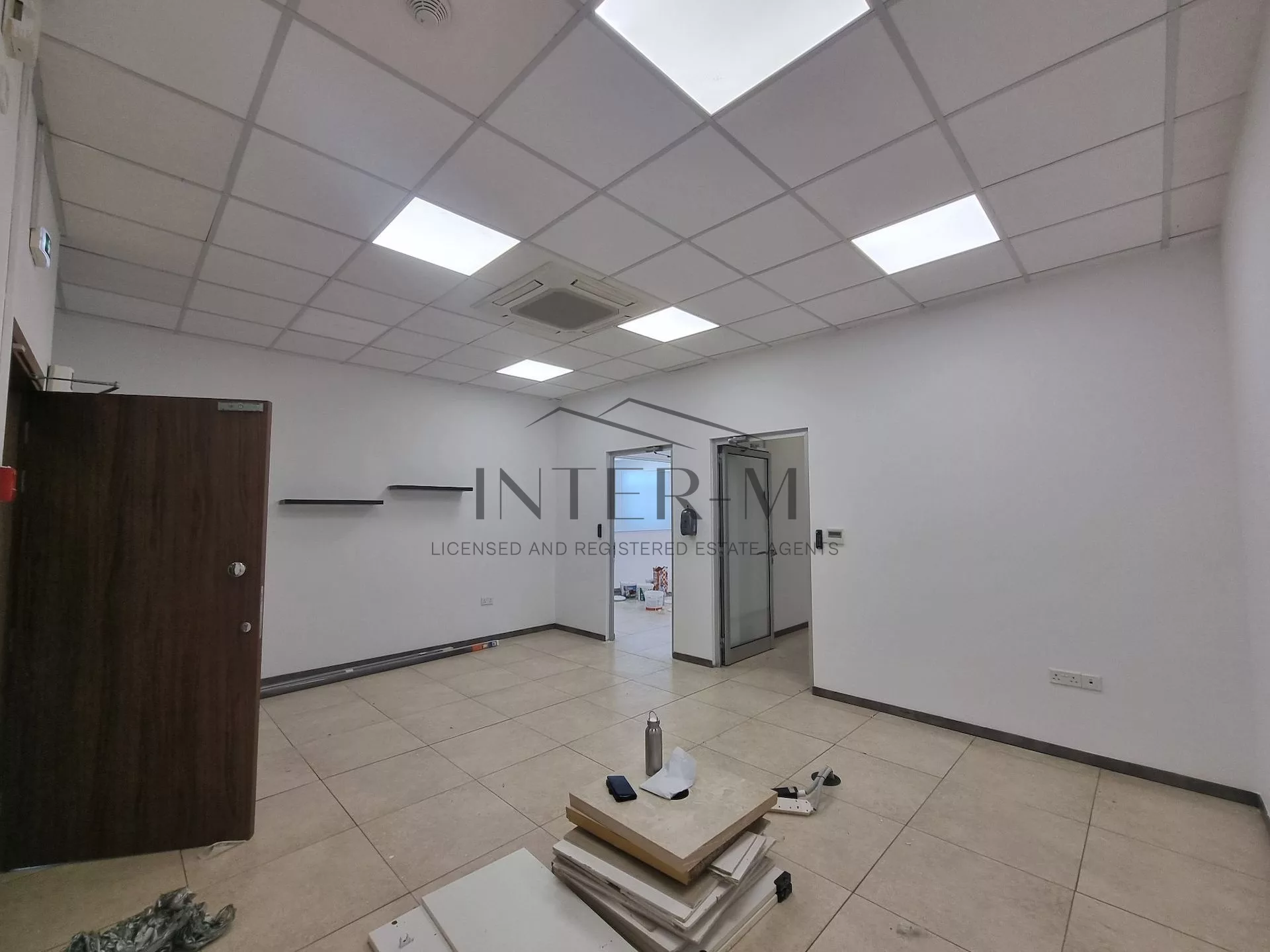 Office For Rent  In Cyprus, Limassol Kolonakiou Street (517 Sq.m) photo 25