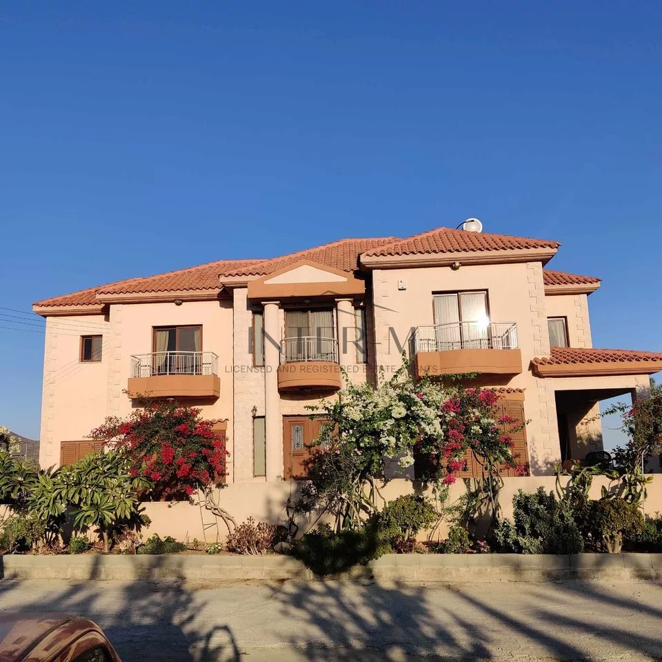 Luxury Villa For Rent In  Pareklisia (5 Bedroom)