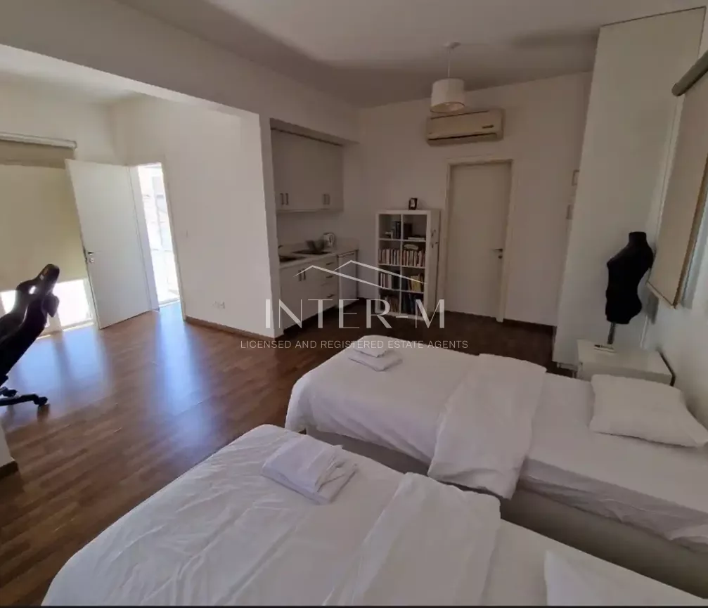 Stunning 5-Bedroom Detached House For Rent In Limassol, Historical Center (5 Bedroom) φωτογραφία 11
