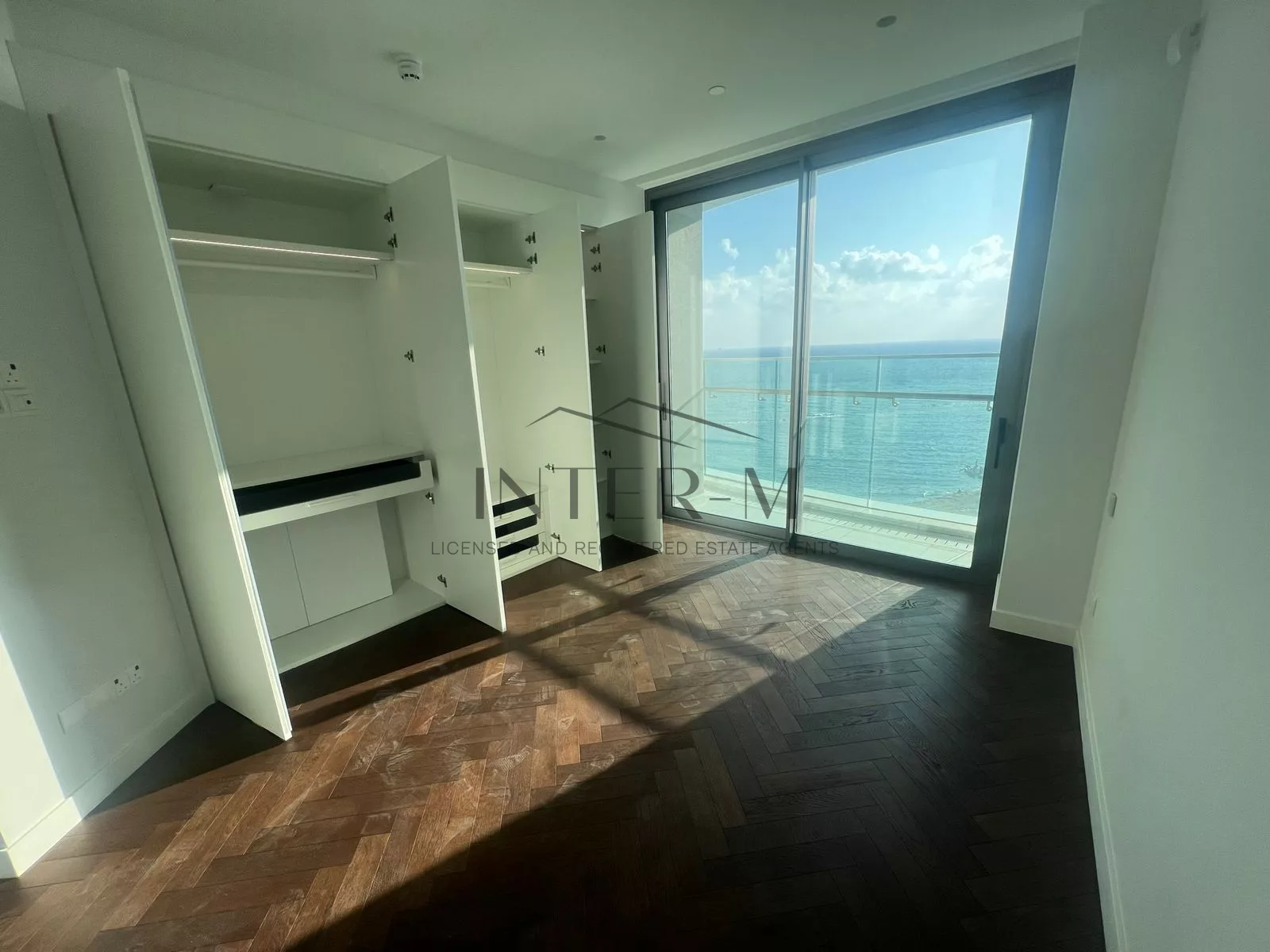 Luxury Apartment For Sale In Germasogeia ,Limassol  (3 Bedroom) photo 6