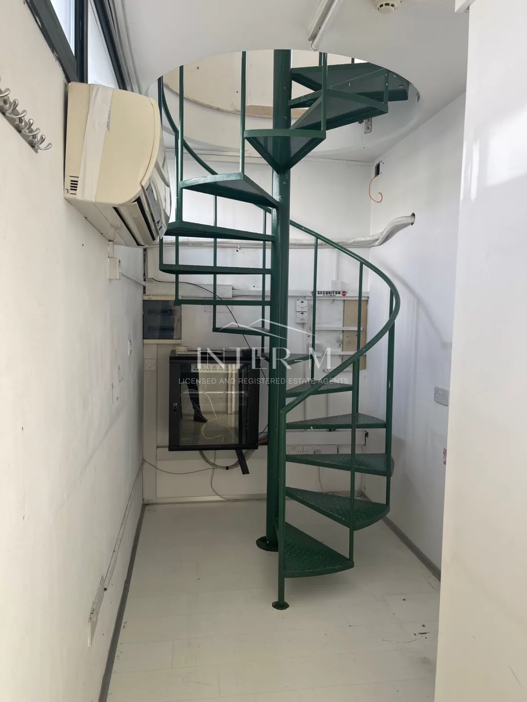 Shop For Rent In Ayios Georgios Havouzas, Limassol photo 7