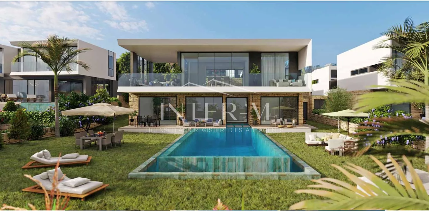 Villa In Peyia  (3 Bedroom)