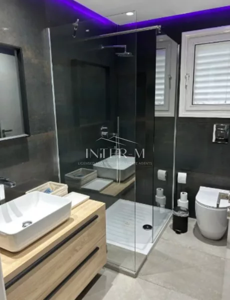 Beautiful Whole Floor 3-Bedroom Apartment In Egkomi, Nicosia, Cyprus photo 3
