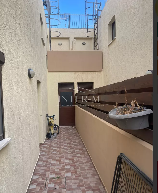 Beautiful Semi-Detached Fоr Sаle,Pyrgos,Limassol (4 Bedroom) φωτογραφία 16