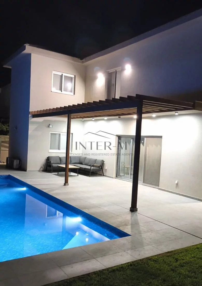 Stunning 4-Bedroom Villa For Rent In Pyrgos, Limassol, Cyprus φωτογραφία 6