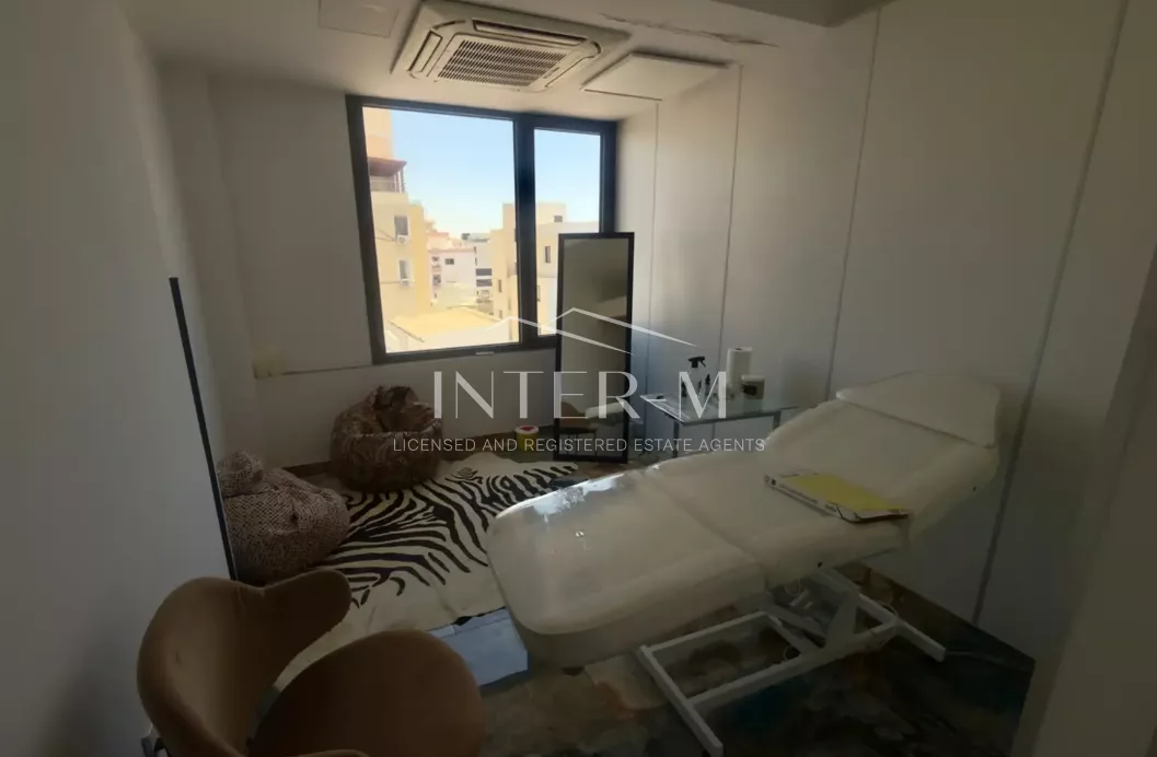 PREMIUM MEDICAL & BEAUTY OFFICE FOR RENT – AGIOS NICOLAOS, LIMASSOL,CYPRUS φωτογραφία 8