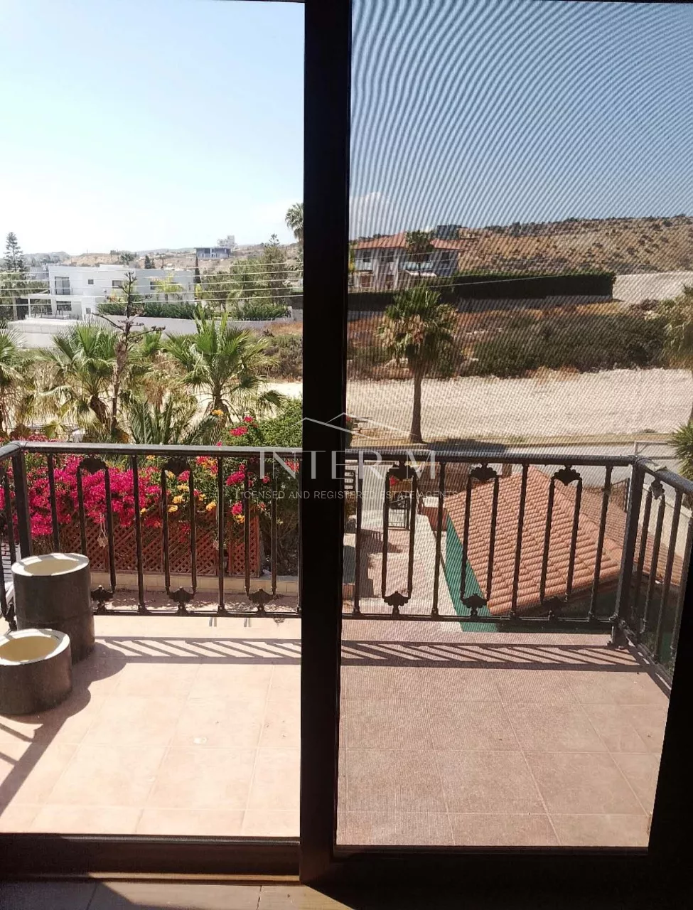 Elegant 4-Bedroom Villa For Sale In Mouttagiaka,Limassol, Cyprus photo 5