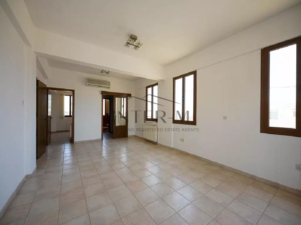 Beautiful Villa For Sale In Avgorou, Famagusta (4 Bedroom) photo 12