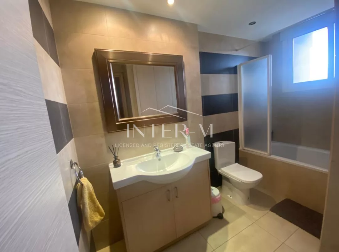 Penthouse For Sale In Agios Spyridonas, Limassol,Cyorus (4 Bedroom) photo 19