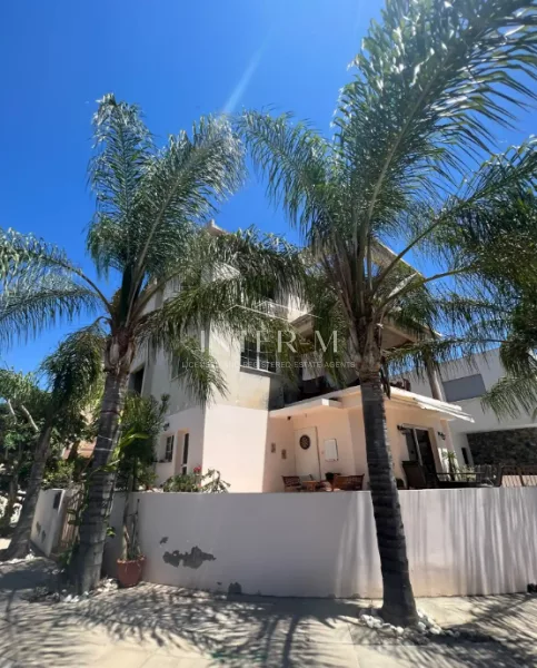 Beautiful Detached House Fоr Sаle In,Kato Polemidia, Limassol, Cyprus (6 Bedroom) φωτογραφία 3