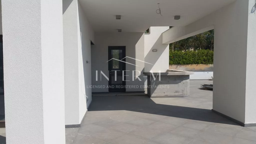House For Sale In Kalogiroi Area  (7 Bedroom) photo 40