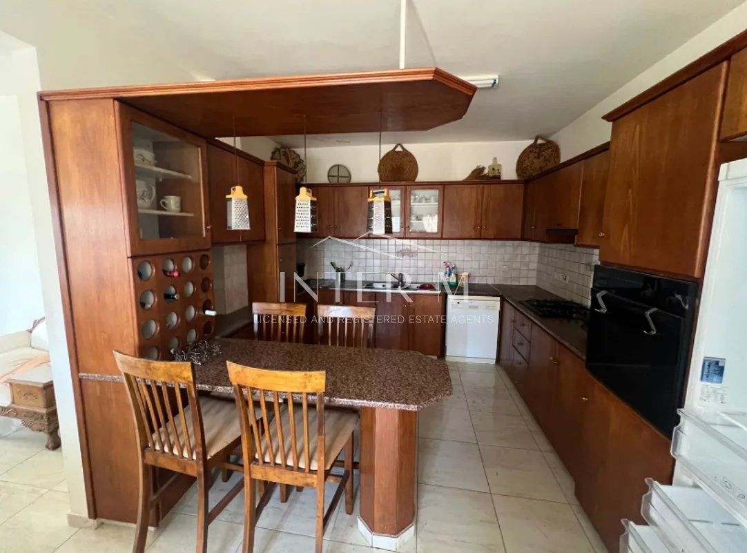 Beautiful Upper Floor For Sale In Zakaki, Limassol (3 Bedroom) photo 6
