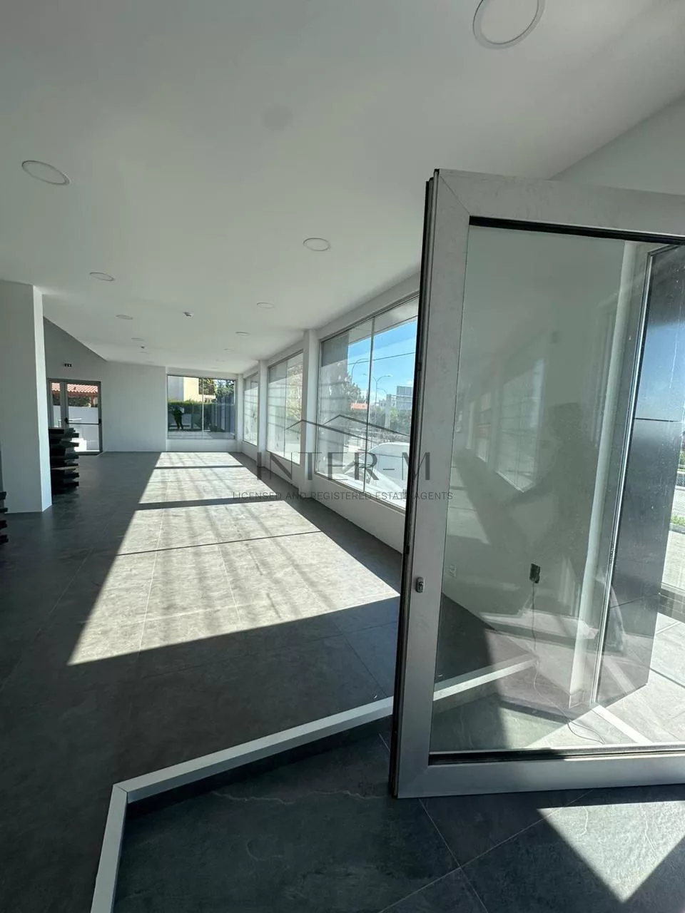 Commercial Building For Rent In Agios Athanasios , Limassol , Cyprus photo 13